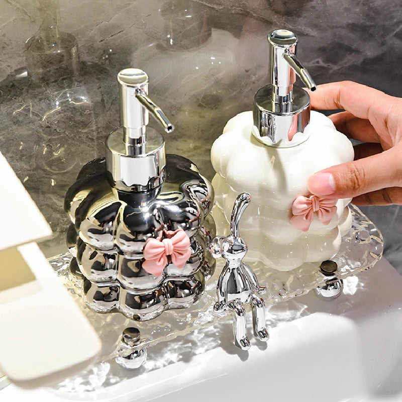 bouteille en céramique pour shampoing et désinfectant manuel - vue 4 sur 10