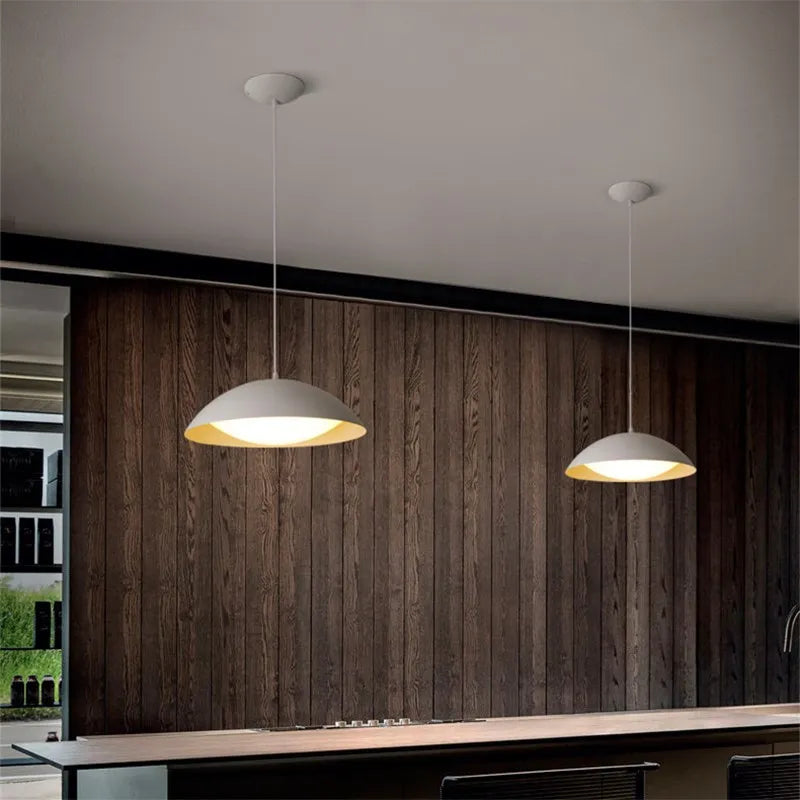 Suspension LED au design nordique moderne en fer