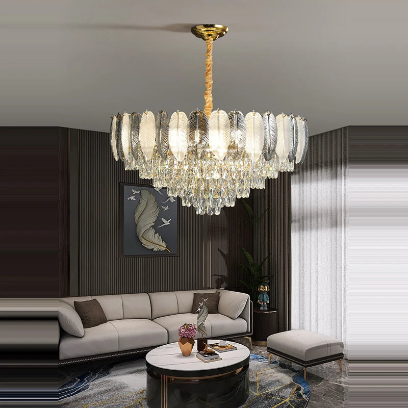 lustre suspendu led art déco en cristal et plumes blanches et grises - vue 5 sur 17