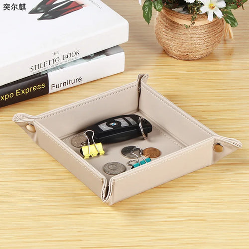 plateau moderne vide-poche pour clés et petits objets - vue 7 sur 8