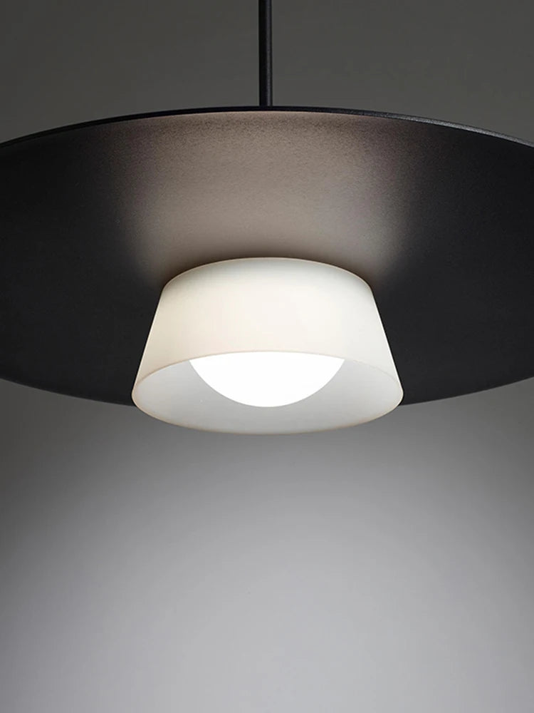 suspension circulaire minimaliste pour café et restaurant - vue 4 sur 7