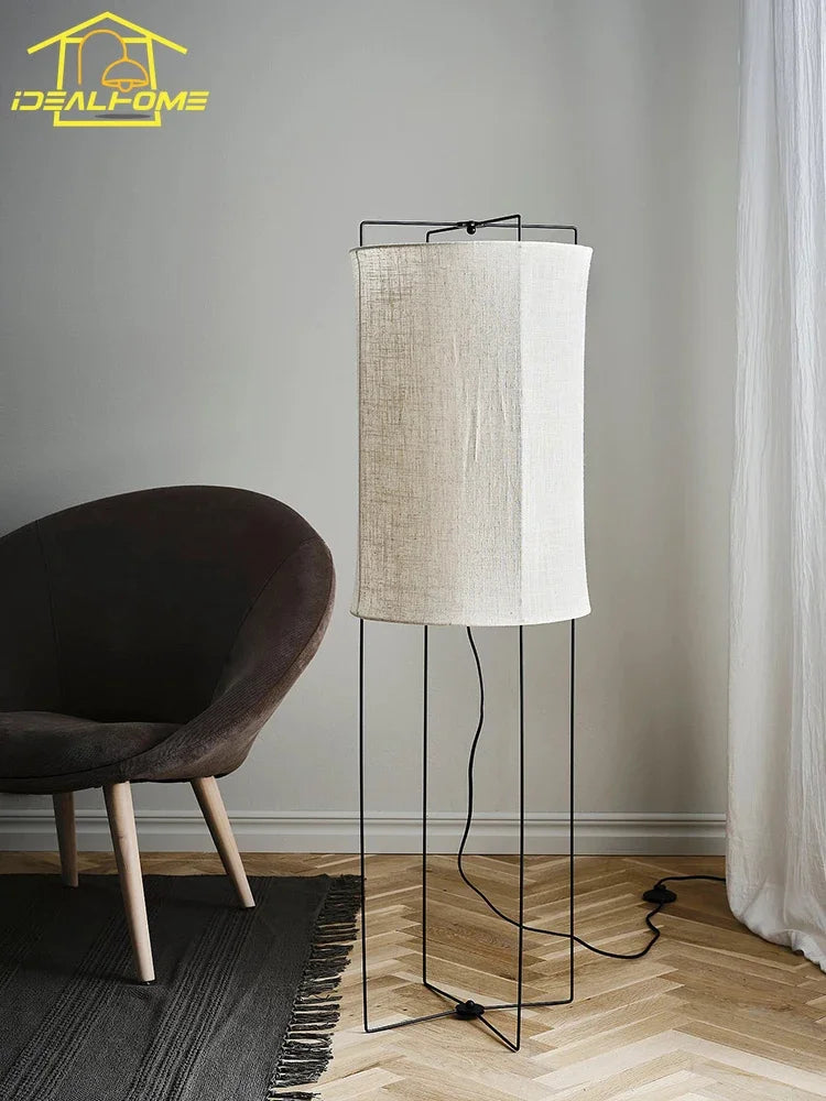 lampe de sol design minimaliste japonais wabi-sabi en tissu pour intérieur - vue 5 sur 10