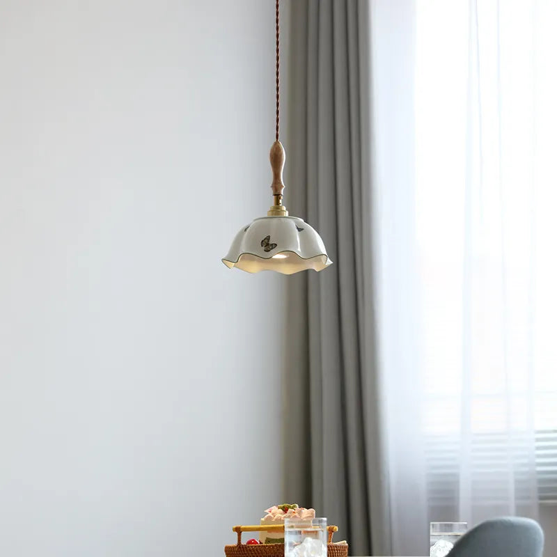 Suspension design led papillon céramique et bois - vue 7 sur 30