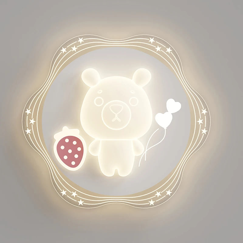 plafonnier enfant avec motifs fraise et trèfle dessin animé