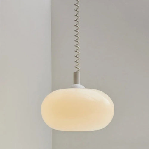 Lustres en verre Bauhaus lampes suspendues nordiques chambre à coucher en plus du salon salle à manger Restaurant lampe suspendue de couleur moderne