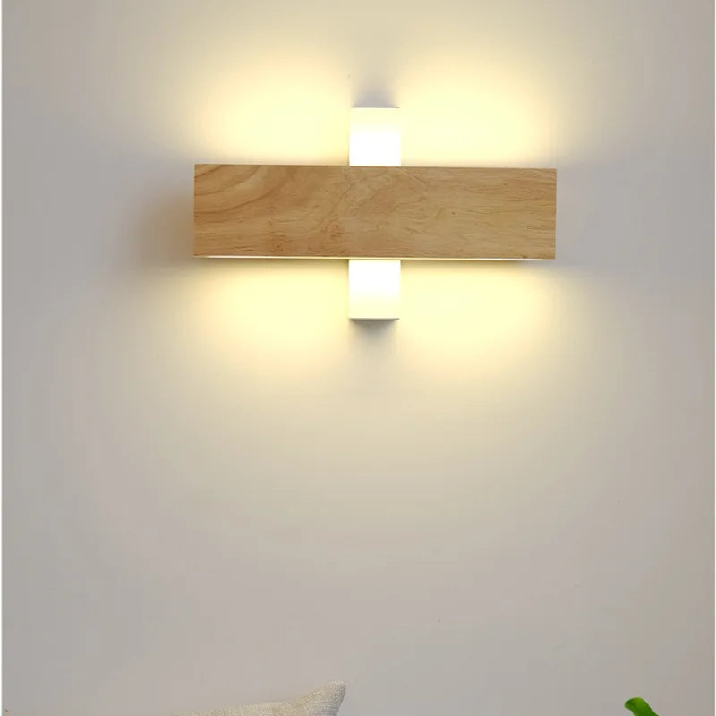 Applique murale LED rotative en bois - vue 3 sur 9