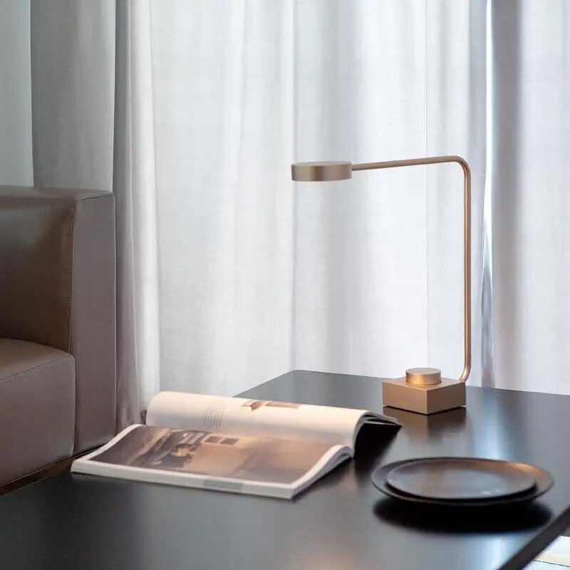 Lampe de bureau de lecture nordique postmoderne minimaliste