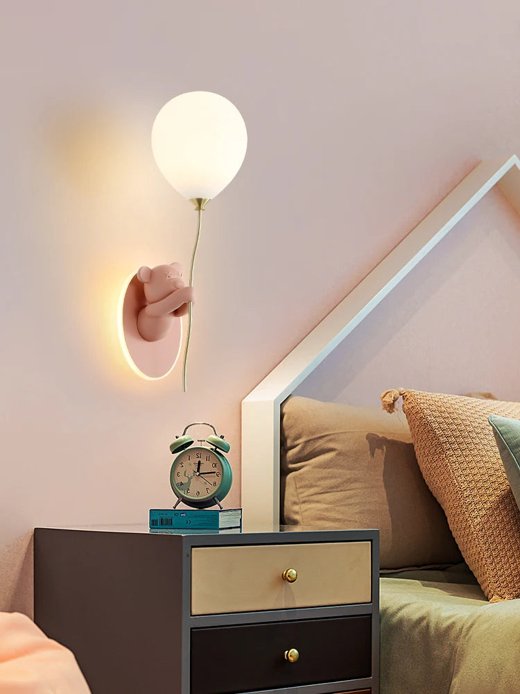 Creative and personalized cartoon children's room, bedroom, bedside wall lamp, artistic bear atmosphere wall light fixture - vue 3 sur 13