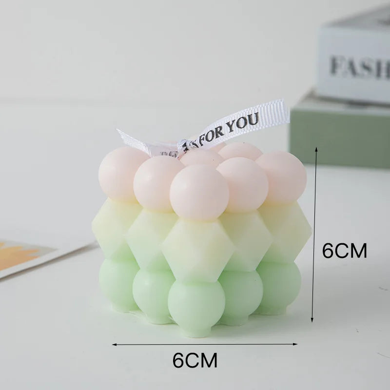 bougie parfumée big cube pour décoration moderne et aromathérapie - vue 33 sur 39