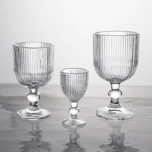 Verres à vin rayés tige courte large ouverture