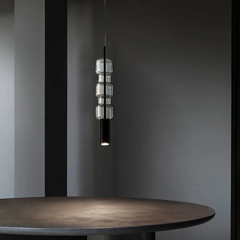 suspension moderne en verre transparent avec métal doré et noir - vue 3 sur 8
