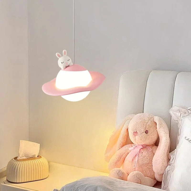 lustre mignon en forme de lapin ours et lune pour chambre d'enfant - vue 3 sur 8