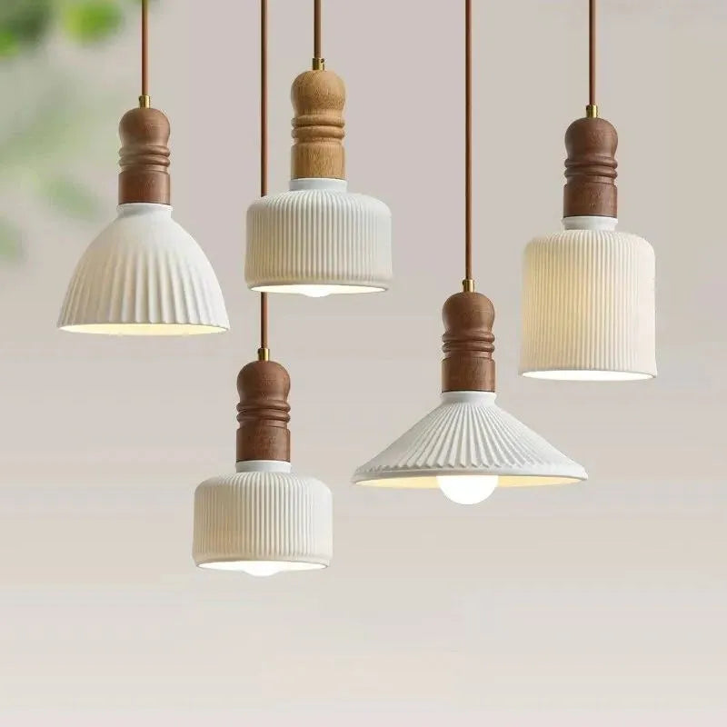 Suspension LED style nordique en bois massif et céramique