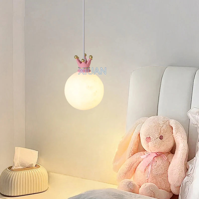 suspension de chevet pour petite chambre avec nœud papillon - vue 6 sur 11