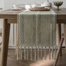 Chemin de table brodé bohème avec pompons tissés