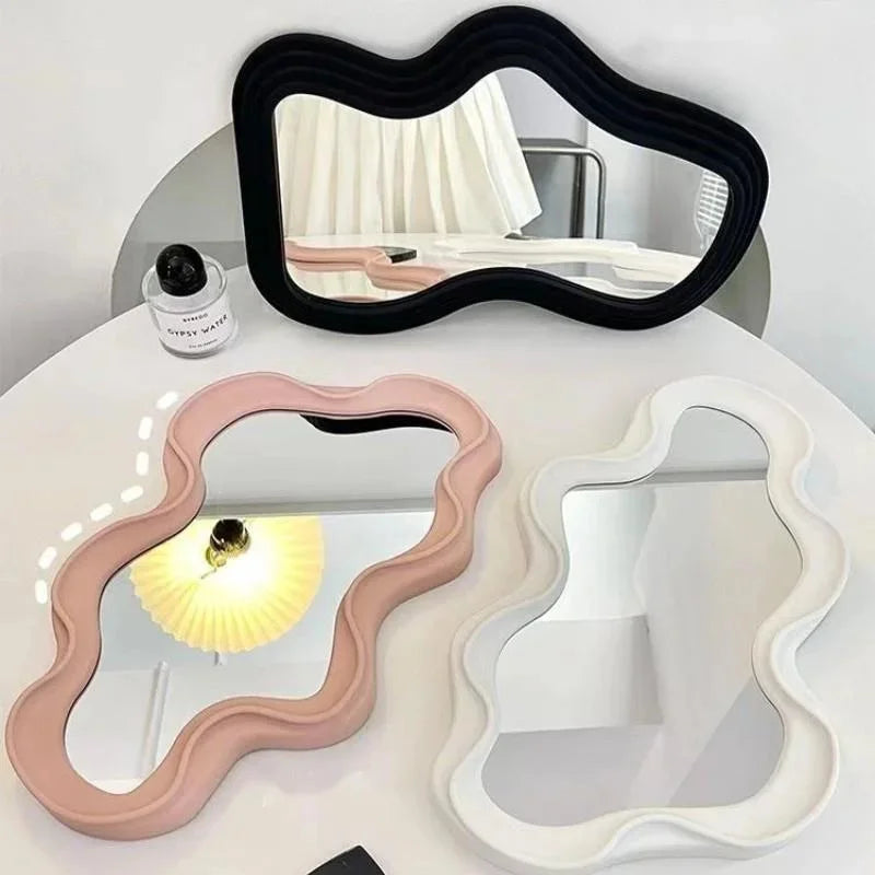 miroir nuage kawaii sur pied pour maquillage et décoration - vue 6 sur 12