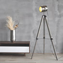 lampe de sol industrielle en bois avec trépied vintage réglable