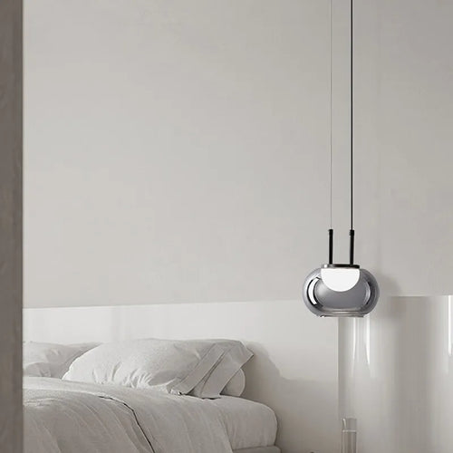Suspension LED en verre au design nordique minimaliste