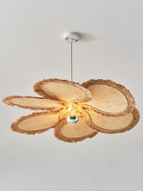 suspension pétale design artistique en fleurs tissées