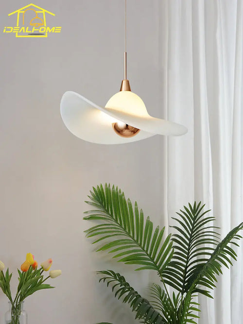 suspension lumineuse pour une ambiance chaleureuse intérieure - vue 2 sur 8