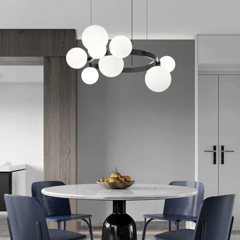 suspension moderne à anneau en laiton et verre blanc - vue 5 sur 10