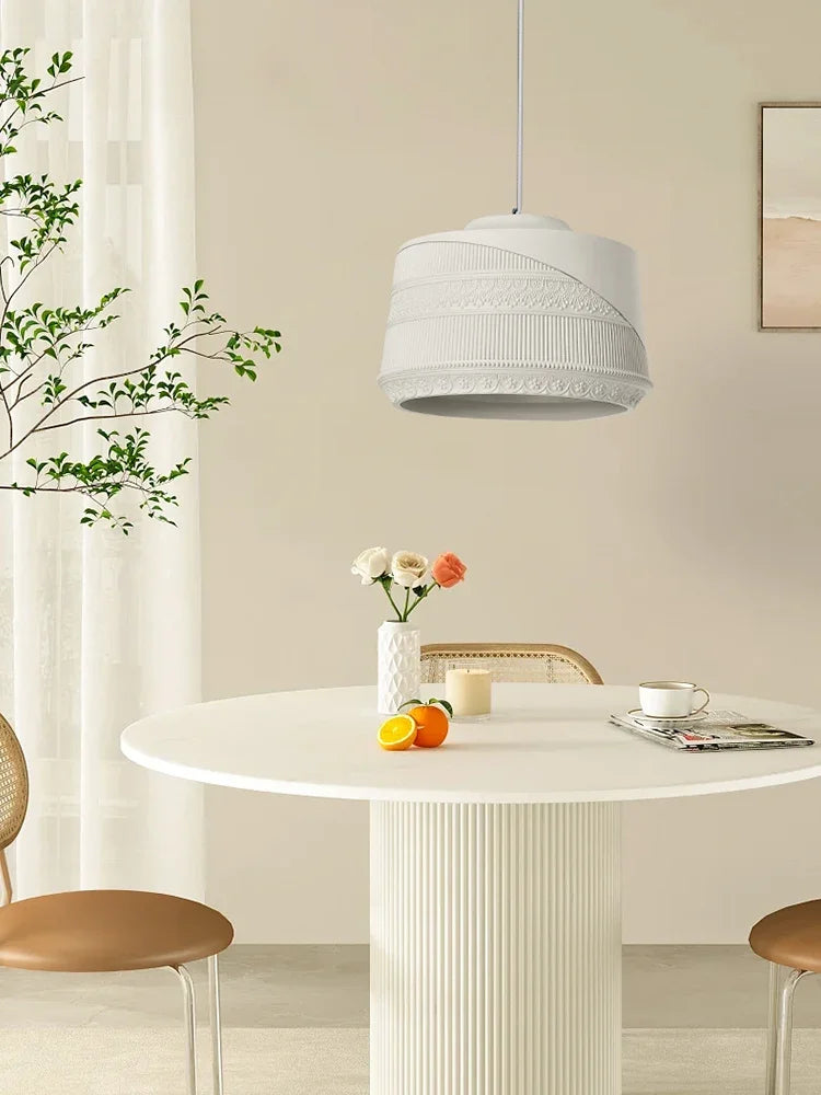 French Retro Restaurant Wabi-Sabi Chandelier Minimalist Study Bedroom Lamp Cafe Home Decor Kitchen Island Table Lighting Fixture