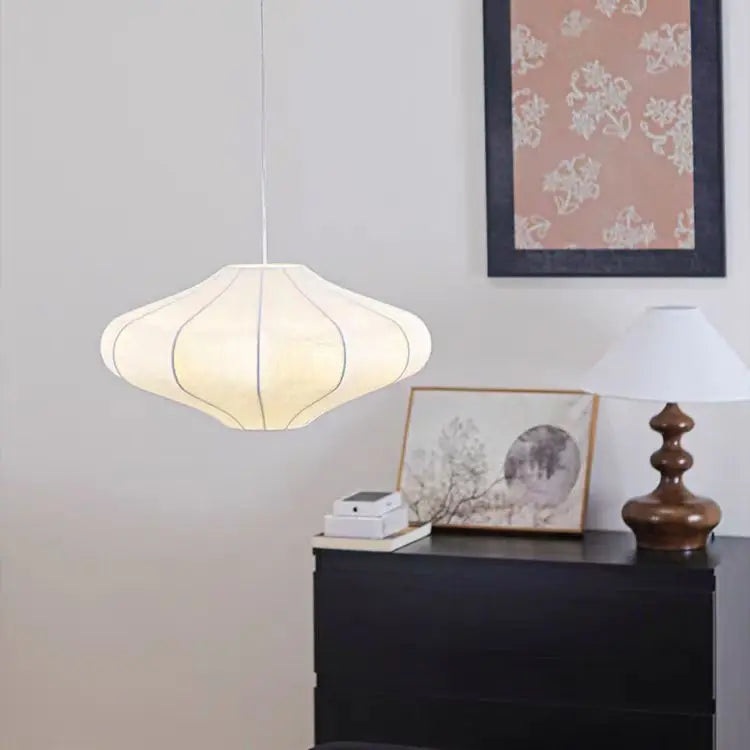 suspension en soie design créatif style wabi sabi - vue 4 sur 14