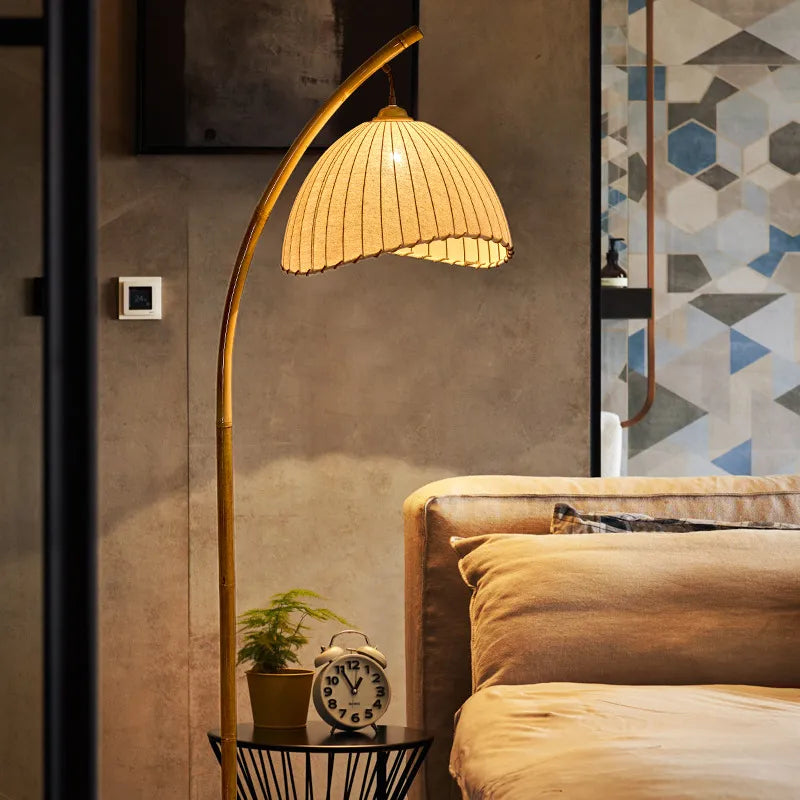 Lampadaire Design Nordique En Bambou Et Osier Naturel – Abat-jour Tressé Main E27, Parfait Pour Salon, Chambre Ou Coin Lecture (Noir Mat)