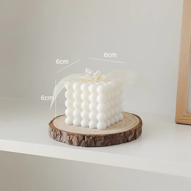 bougie parfumée big cube pour décoration moderne et aromathérapie - vue 35 sur 39