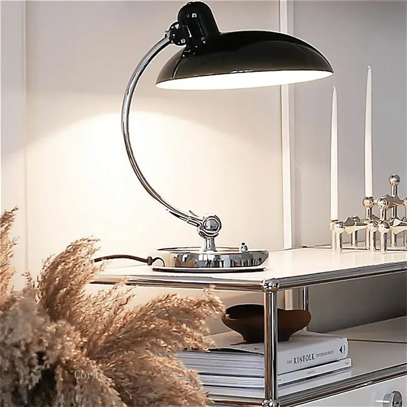 lampe de bureau design danois rétro bras pivotant flexible