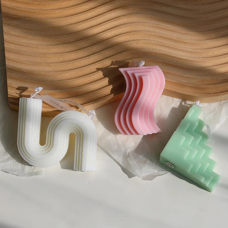 bougies parfumées géométriques pour décoration et cadeaux divers - vue 3 sur 8