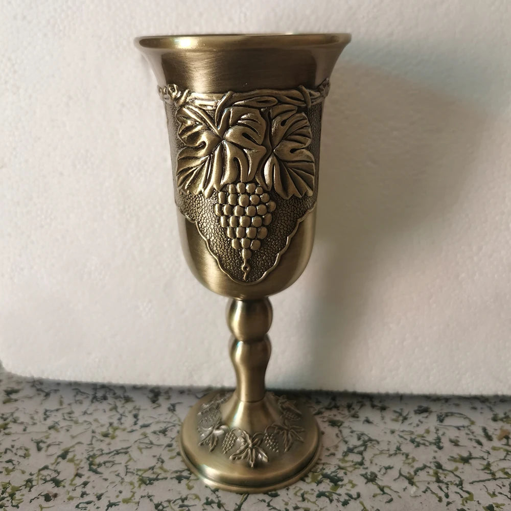 Verre à vin rétro en alliage style antique