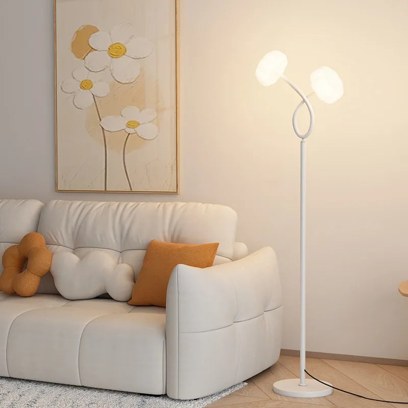 Nordic modern floor lamp white minimalist bedroom, living room, TV cabinet, sofa side decoration LED floor lamp - vue 5 sur 9