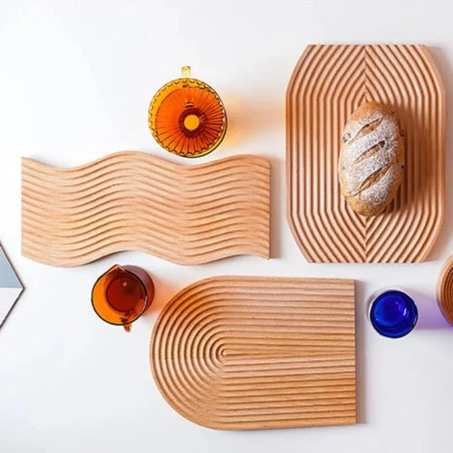 plateau décoratif en bois pour servir collations et desserts