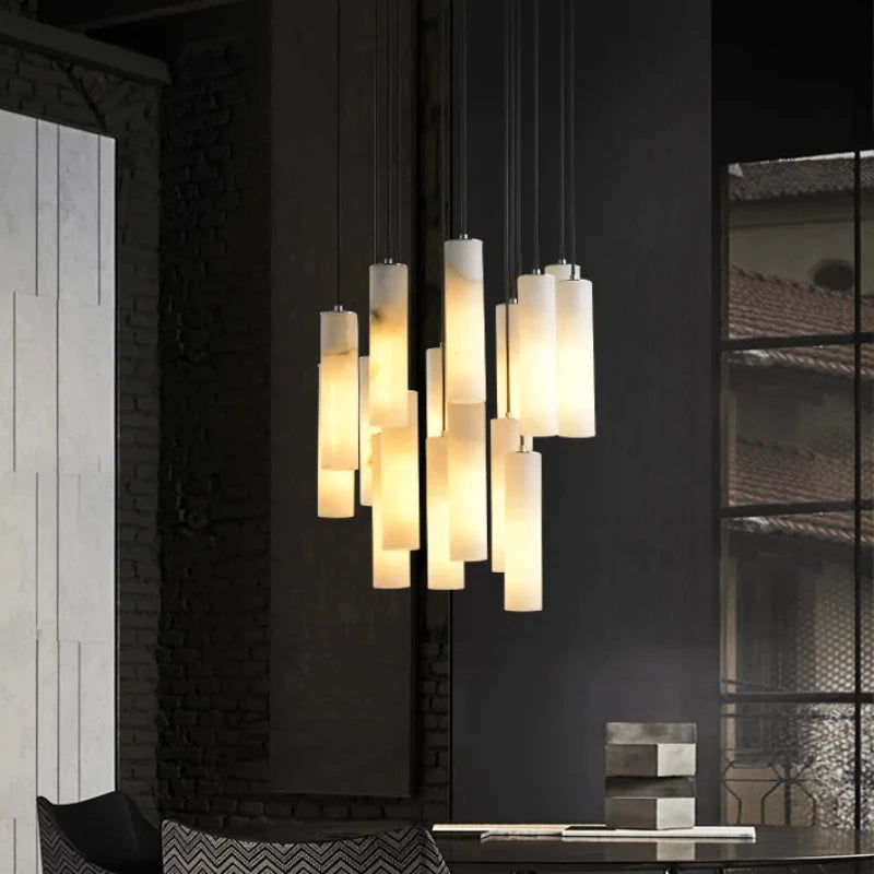 Suspension lustre design avec fil réglable et marbre naturel