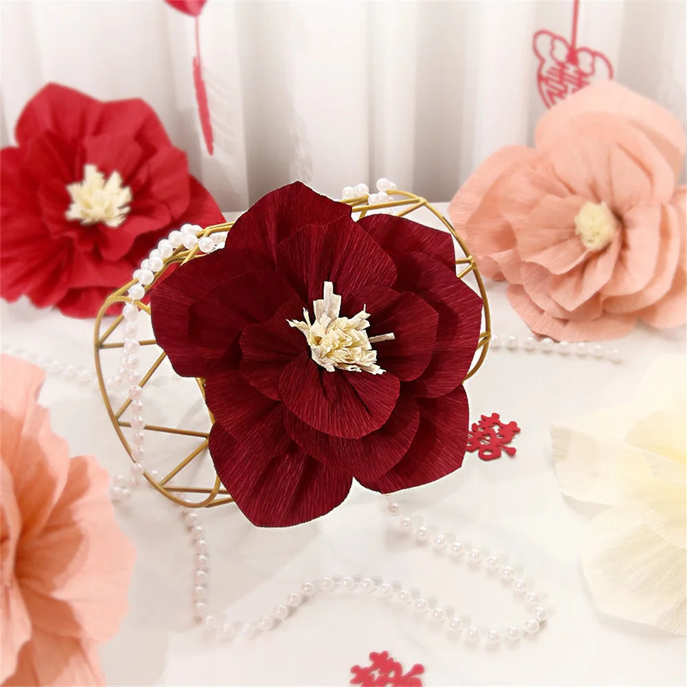décoration de fête grande fleur en papier rouge pour événements festifs - vue 6 sur 14