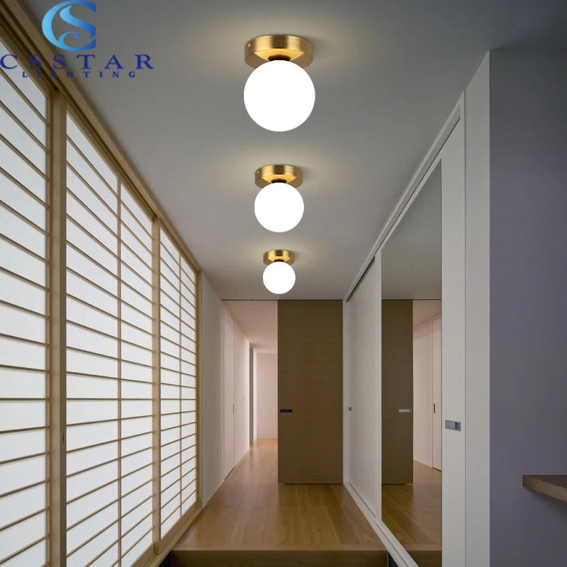 Nordique Simple moderne rond boule de verre plafonnier salon éclairage couloir plafonnier chambre lampe lumière LED