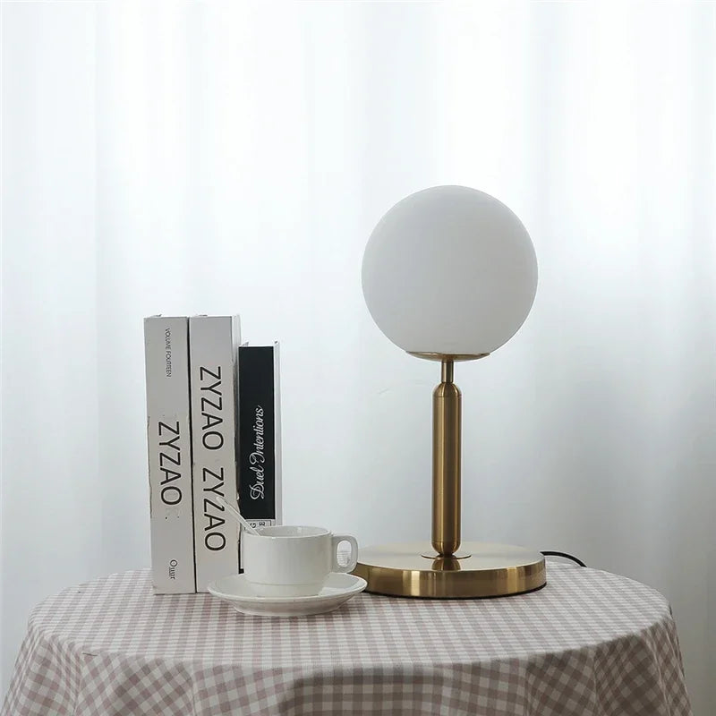 lampe de bureau moderne en verre pour décoration intérieure - vue 4 sur 7