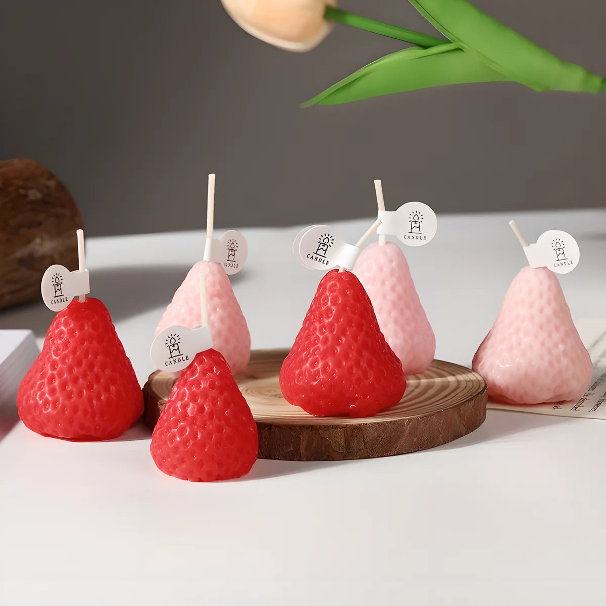 lot de 4 bougies parfumées miniatures fraise tendance décorative - vue 6 sur 7