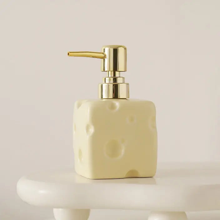 bouteille de lotion créative en forme de fromage amusante - vue 14 sur 16