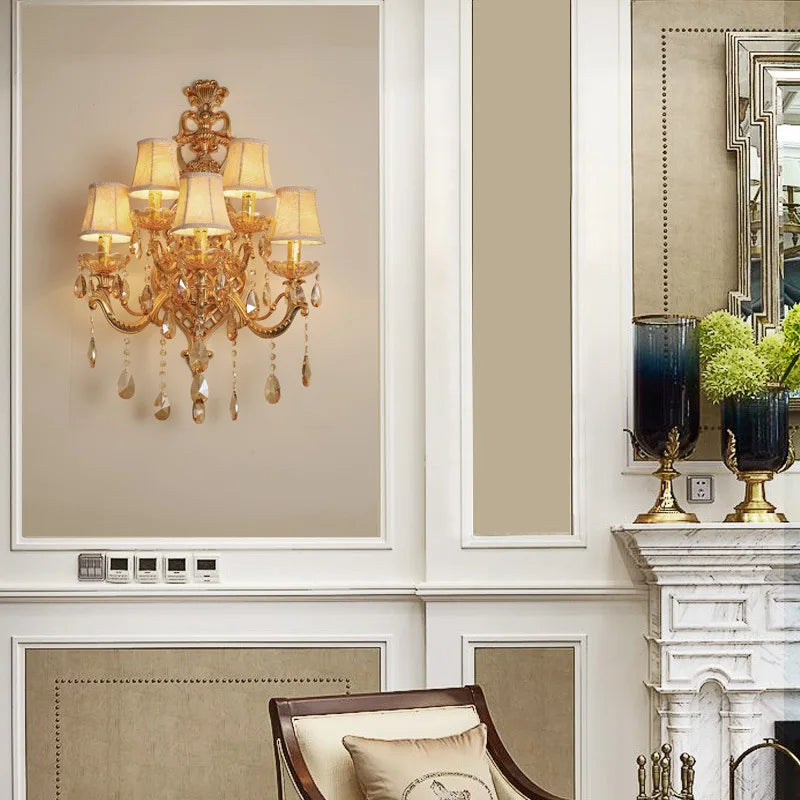 applique murale en cristal doré à cinq têtes pour intérieur élégant - vue 3 sur 8