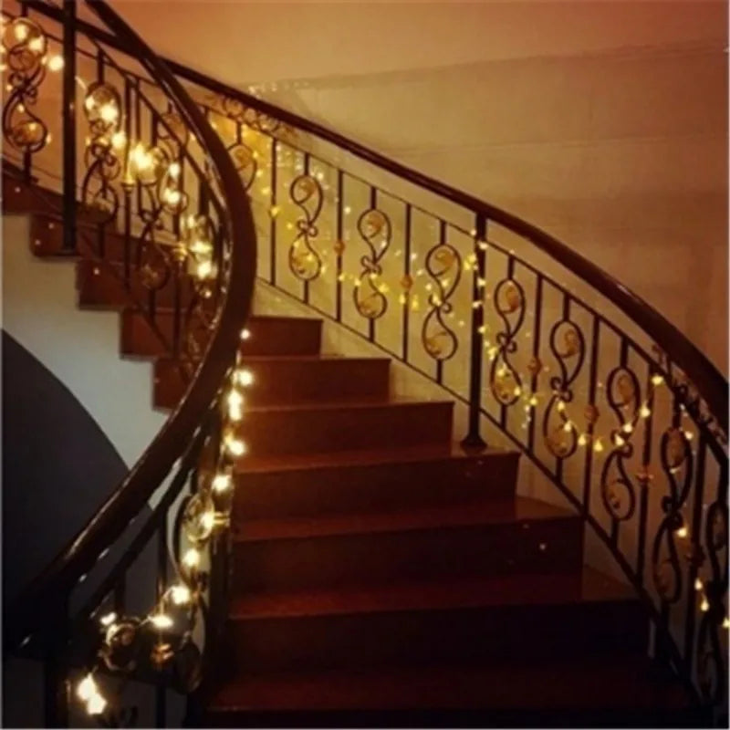 guirlande lumineuse led en forme de boule pour extérieur et décoration festive