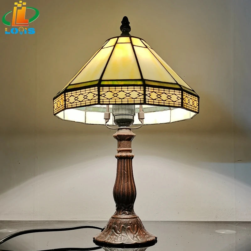 lampe à poser minimaliste scandinave en maille géométrique antique - vue 4 sur 6