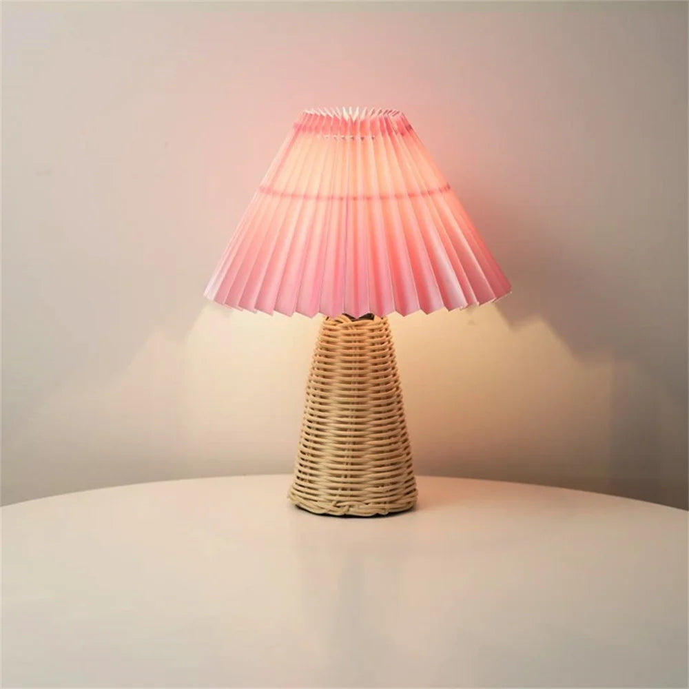 lampe de table plissée - vue 7 sur 9