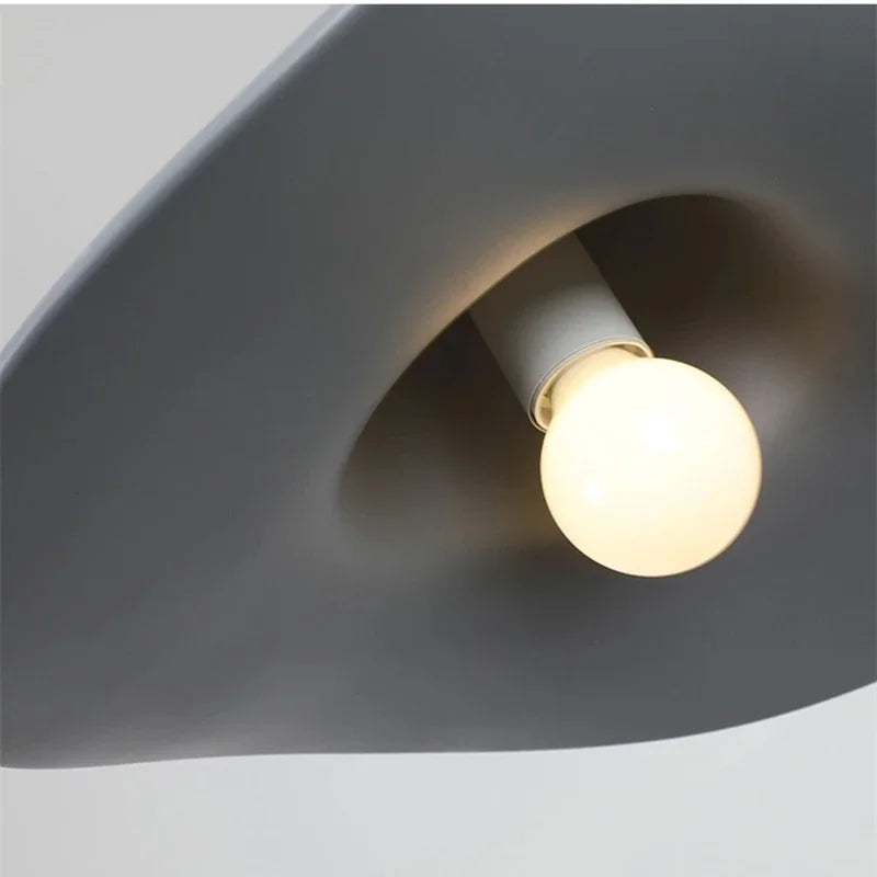 Italian Style LED Pendant Lamp For Kitchen Living Room Attic Bedroom Homestay Resin Straw Hat E27 Chandelier Home Improvement - vue 5 sur 10