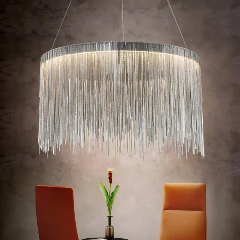 lustre de luxe à pampilles pour intérieur moderne et élégant - vue 3 sur 7