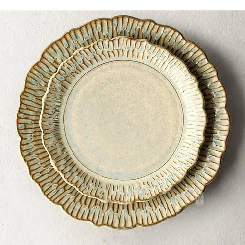 Assiettes plates ceramique relief style retro restaurant