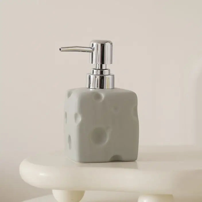 bouteille de lotion créative en forme de fromage amusante - vue 16 sur 16
