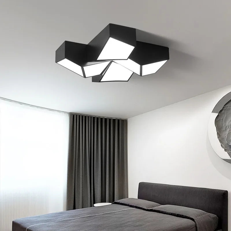 Plafonnier Led au design géométrique