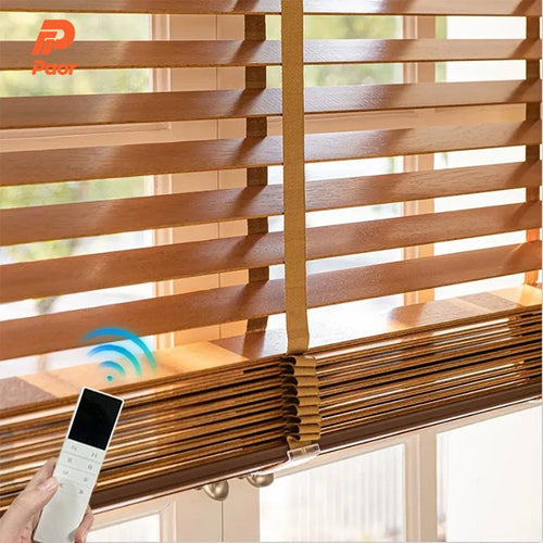 Store vénitien bois électrique sur mesure style persan